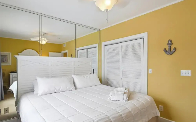 Sandpiper Cove 1157 2 Bedroom Condo by RedAwning