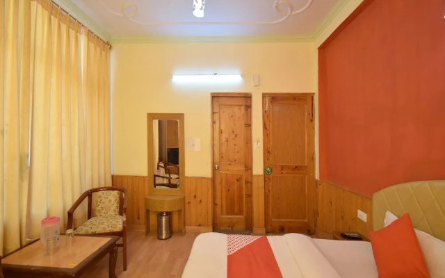 OYO 11895 Himalayan Cottage