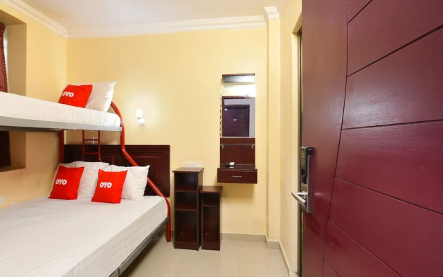 OYO 90562 J Hotel PJ