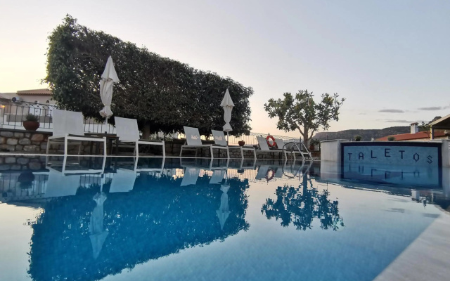 Taletos Apartments