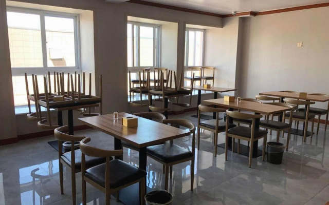 Shankee Hotel (Heze Dongming Bus Station)