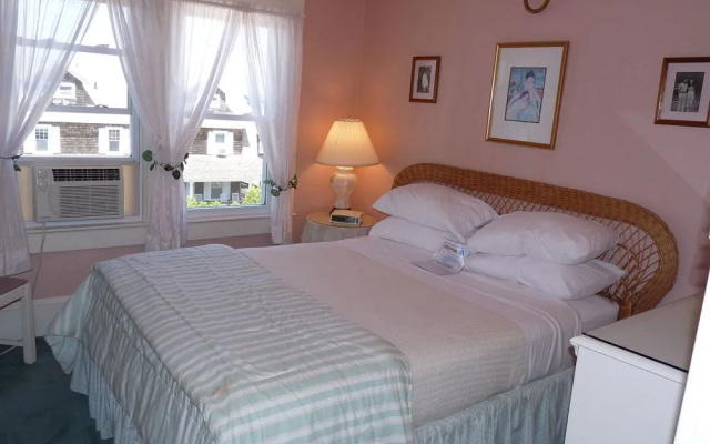 The Bentley Inn
