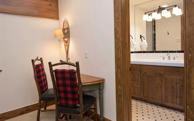 Luxury Penthouse at Bear Paw Lodge