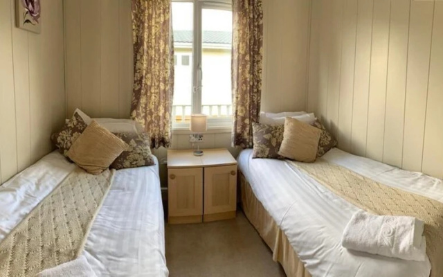 Lodge 39 Luxury 2 Bedroom Lodge in Ely, Cambridge