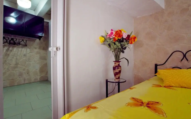 Hostal Mayra