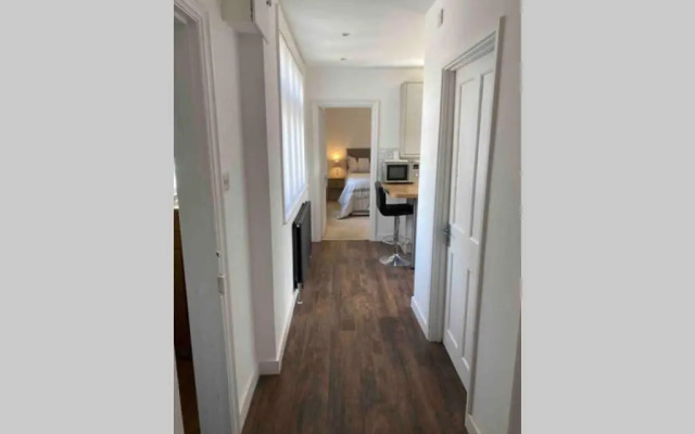 Overton Annexe