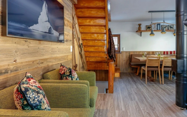 Modern Holiday Home in Salzburg with Swimming Pool