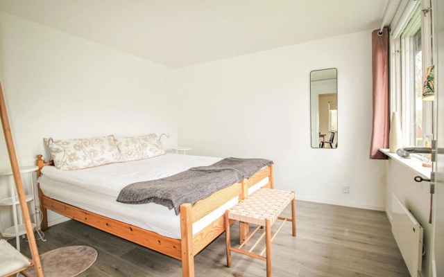 Amazing Apartment in Beddingestrand With 1 Bedrooms