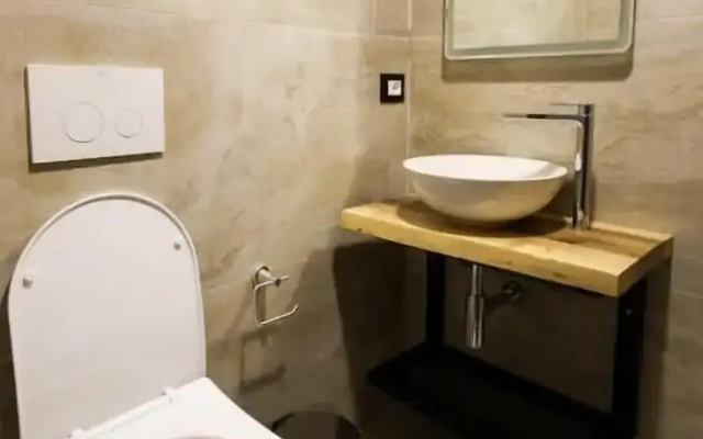 Ador Boutique Hotel