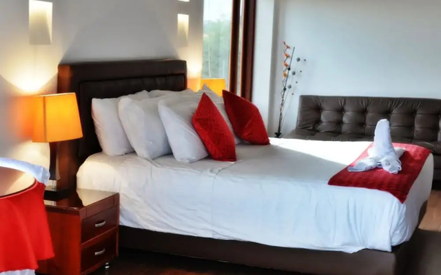 Hotel Puente Piedra