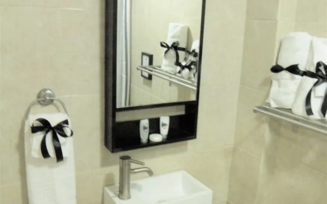 Savoy Suites