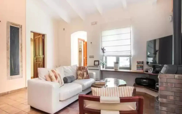 Cal Llenyater - Villa With Private Pool. Free Wifi