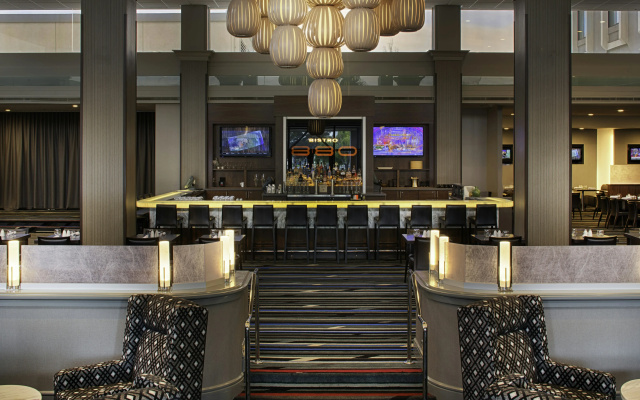 Doubletree by Hilton Newark - Fremont