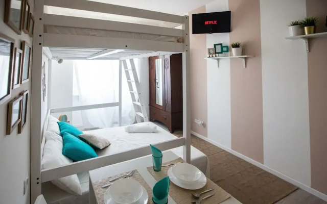 Home Hotel - Transiti 21