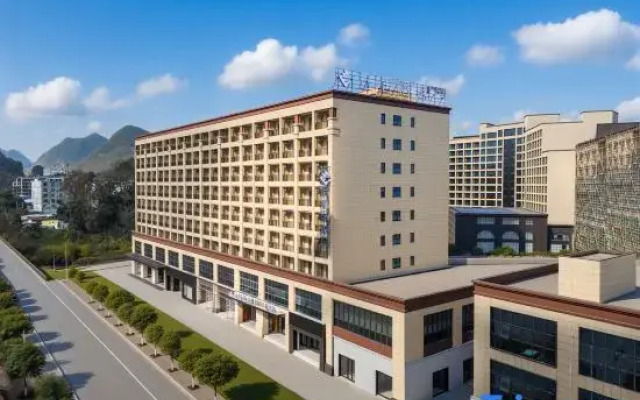 Yunju Hotel