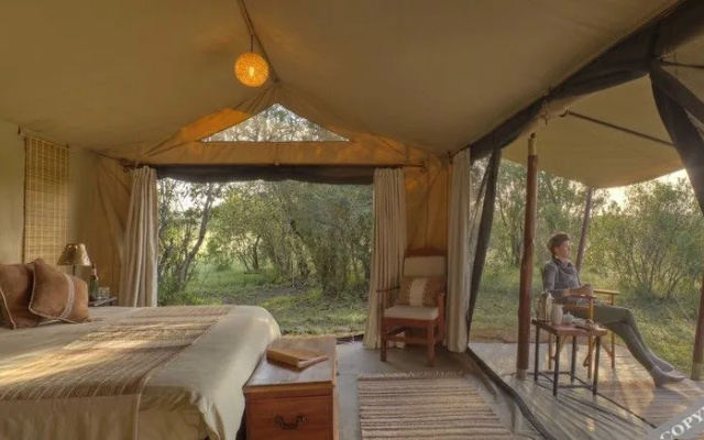 Encounter Mara Camp