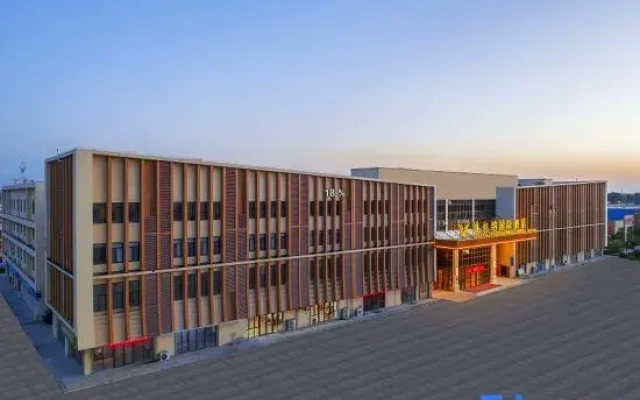 Vienna International Hotel (Jinou Lebao Chuanhua Logistics Port Branch)