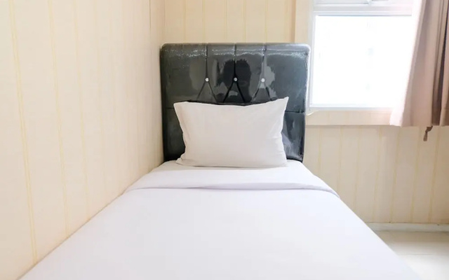 Homey 2Br Apartment At Parahyangan Residence