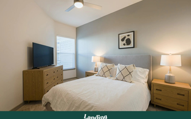 Landing | Modern Apartment with Amazing Amenities (ID6390)