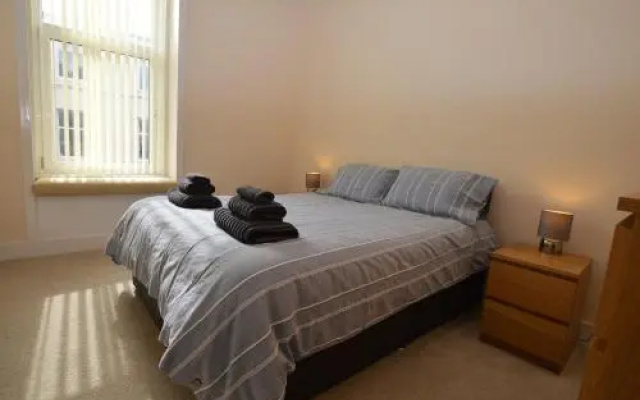 Town View Apartment