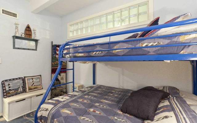 Aquarius Condominium 303