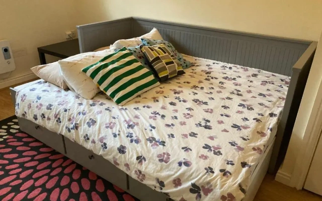 CV225AA Ground-Floor Flat Near Rugby School Self Check-in