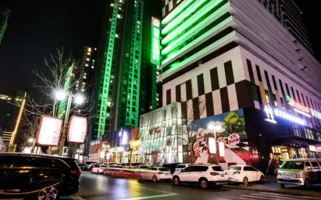 Luck Hotel (Shijiazhuang Huai'an East Road)