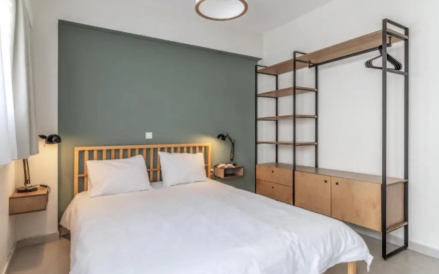 Soho Apartment by Olala Homes