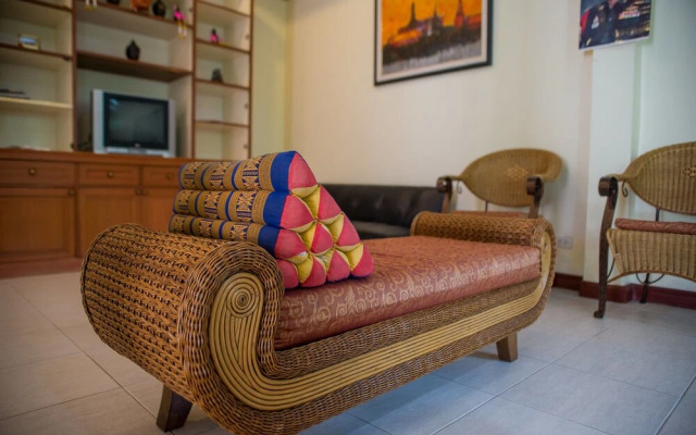 Baan Muang Pool Villa