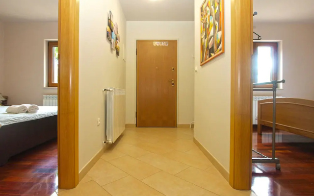 Apartments Dragic