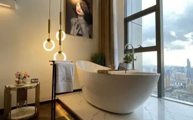 Gao Yin · Yundi Skyline Luxury Residences (Kunming Tongde Plaza Baiyun Road Metro Station Branch)