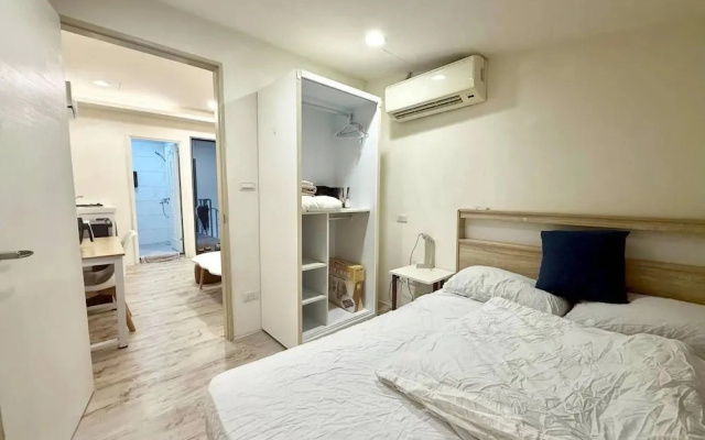 Qinn Apartment