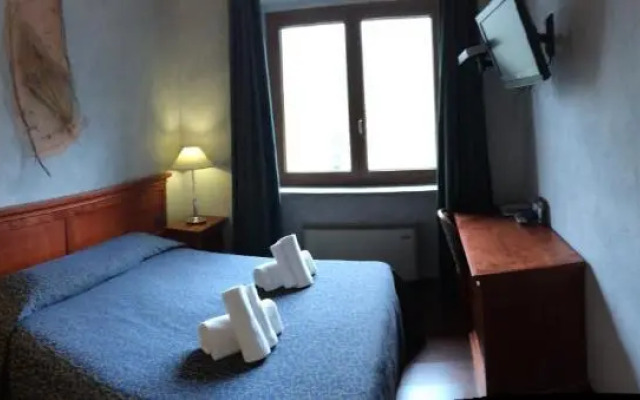Hotel Clari