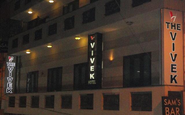 Vivek Hotel вид на фасад