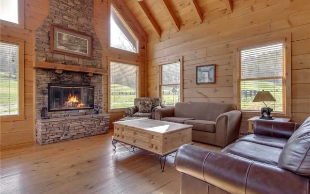 Spring View by Jackson Mountain Rentals