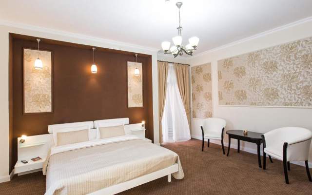 Prestige Hotel