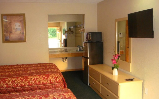 Budget Inn - Laurens