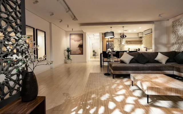 Modern Almughrizat Apt, Workspace, Free Parking