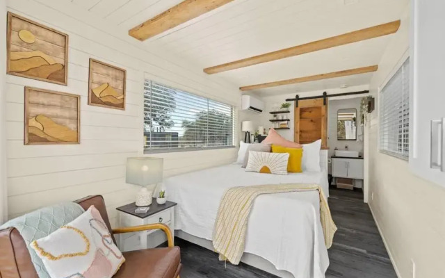 New The Sunrise Cozy Container Home