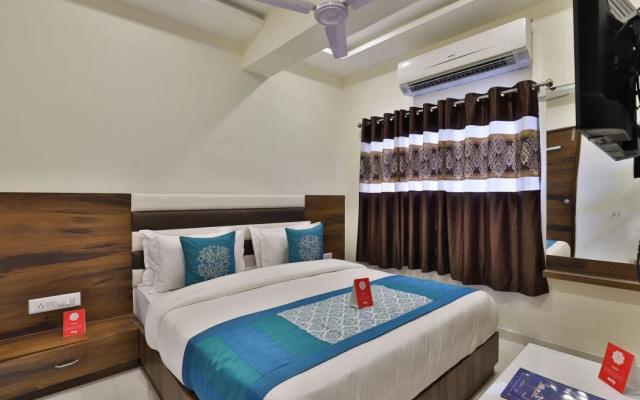 OYO 11067 Hotel Swastik Inn