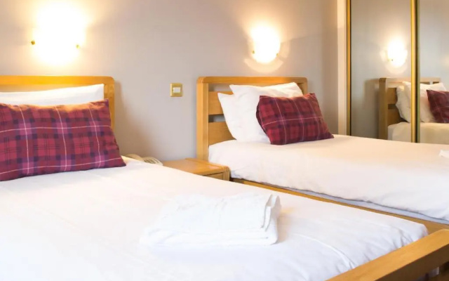 The Balavil Hotel Newtonmore - Restaurant, Bars & Swimming Pool