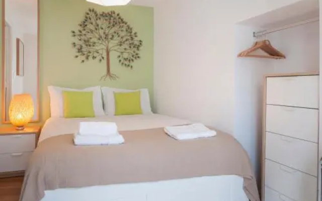 Contemporary Apartment in Chiado 3
