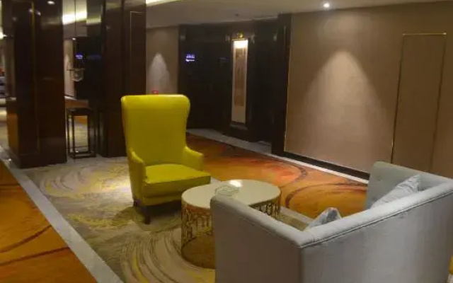 Weng'an Wanhe International Grand Hotel (Jinmei Times Square County Government)
