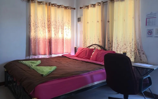 Thanawan Resort