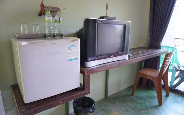Home Phang-Nga Guesthouse