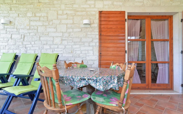 Apartments Valter 881