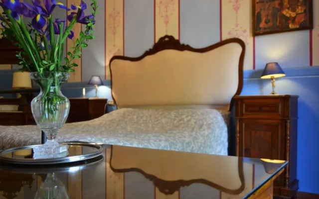 Charming Villa Marcialla