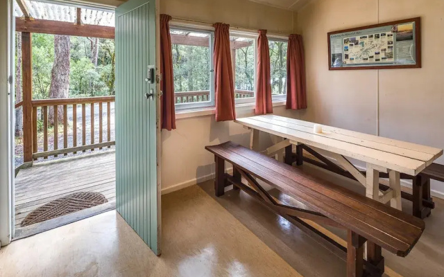 Toms Cabin
