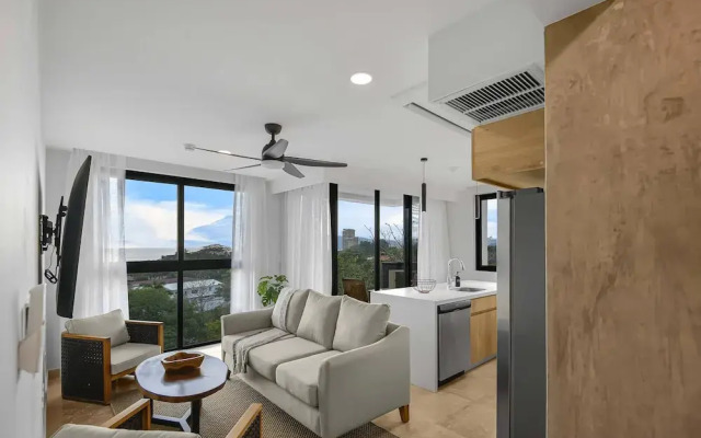 Heavenly View - 2 Bdrm Oceanview Apartment