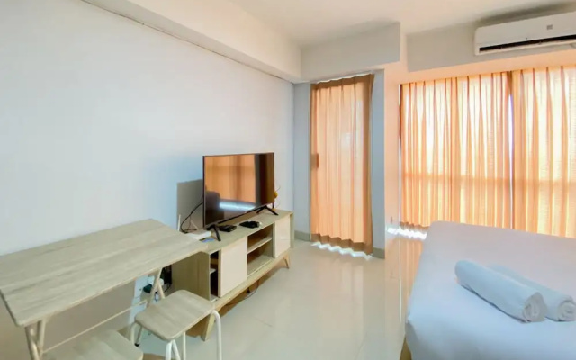 Cozy Stay Studio Apartment At H Residence